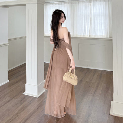 Twisted and strapless summer vacation dress