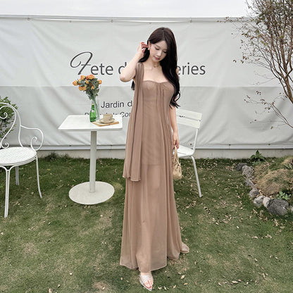 Twisted and strapless summer vacation dress